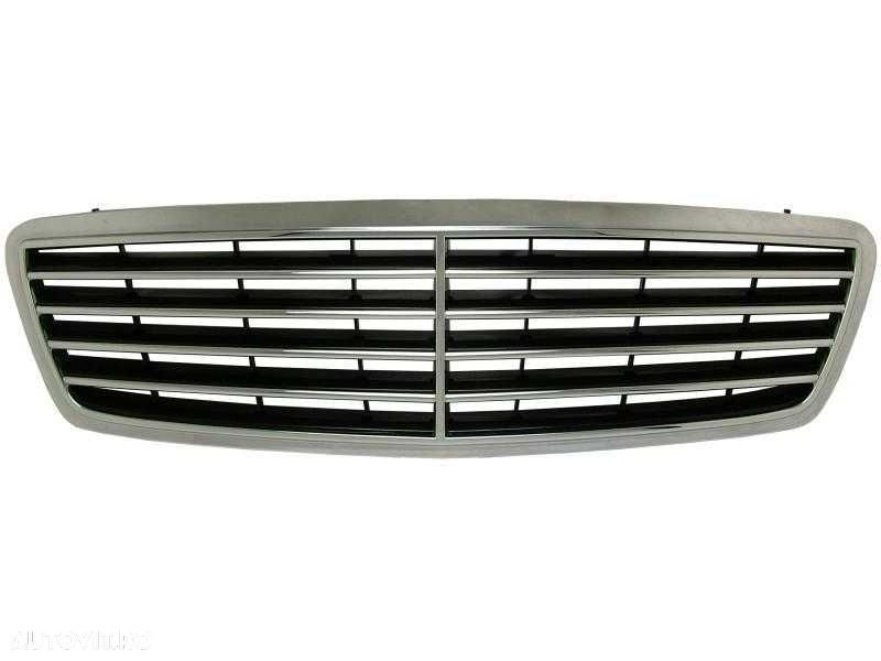 Grila Mercedes C Class W203 Avantgarde an 2000-2007 , este noua - 1