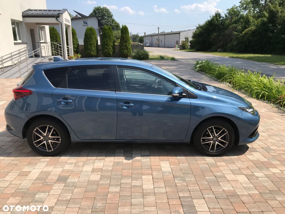 Toyota Auris - 7
