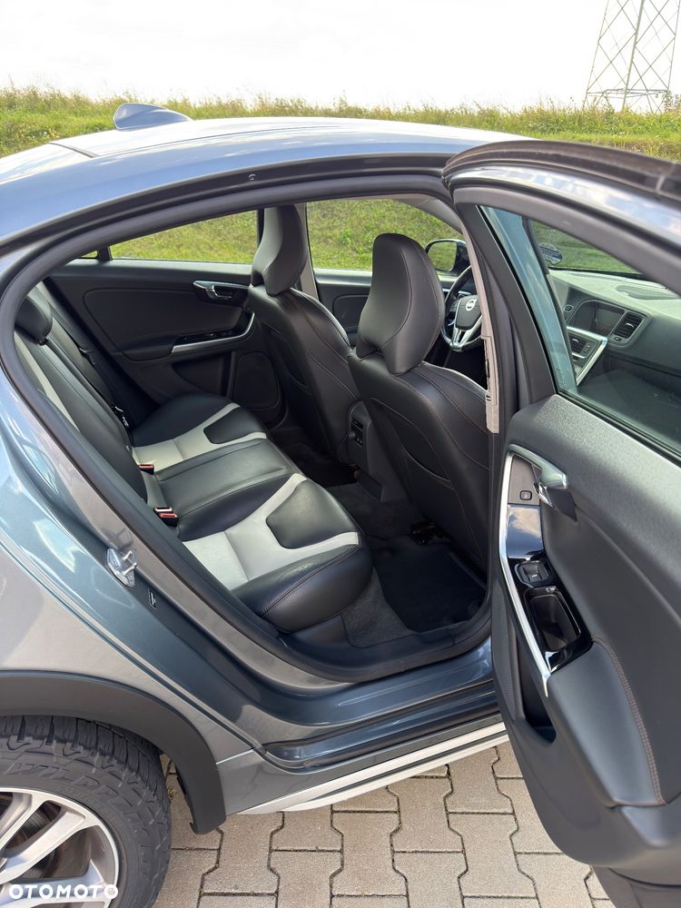 Volvo S60 2.5 T5 AWD - 11