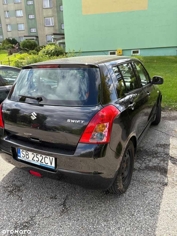 Suzuki Swift - 11