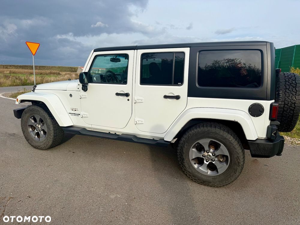 Jeep Wrangler 3.6 Unlim Sahara - 8