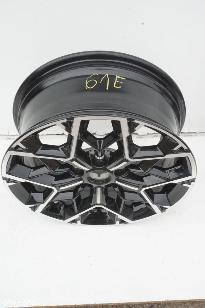 Kia 5x114,3 17 7J et53 stan bdb 52910-J7BA0 - 3