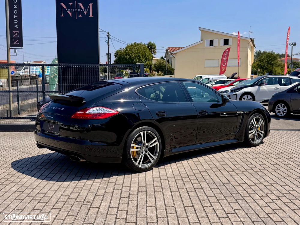 Porsche Panamera 3.0 V6 - 3