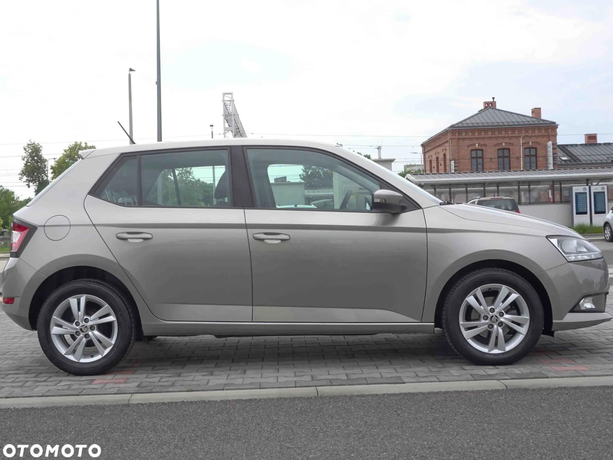 Skoda Fabia 1.0 TSI Ambition Plus - 6