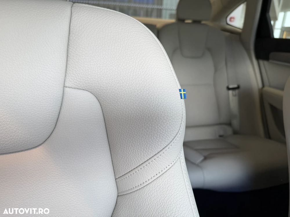 Volvo S90 B5 MHEV AT AWD Core - 20
