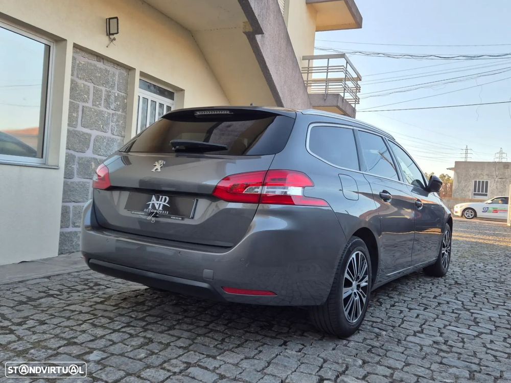 Peugeot 308 SW - 4