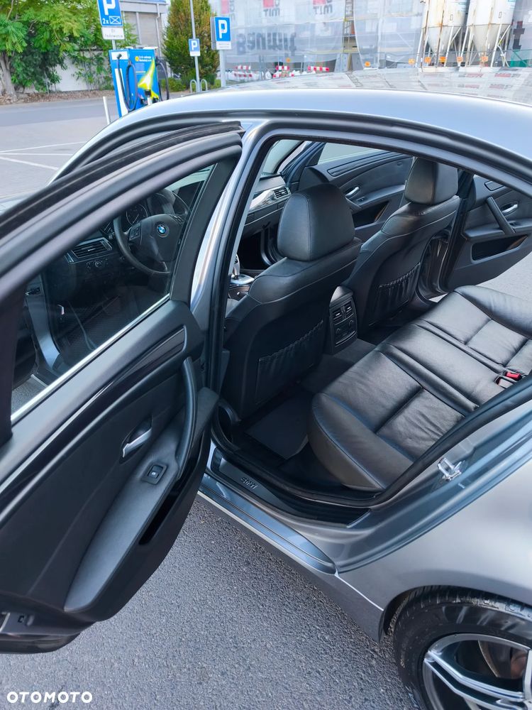 BMW Seria 5 - 21