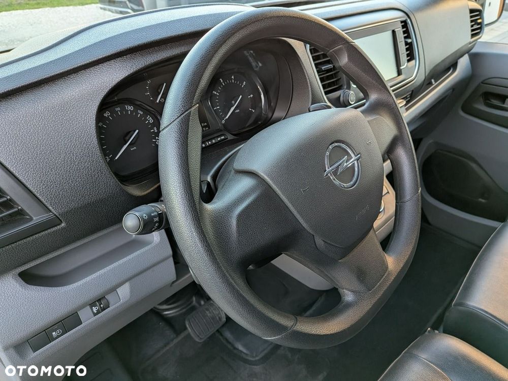 Opel Vivaro - 13