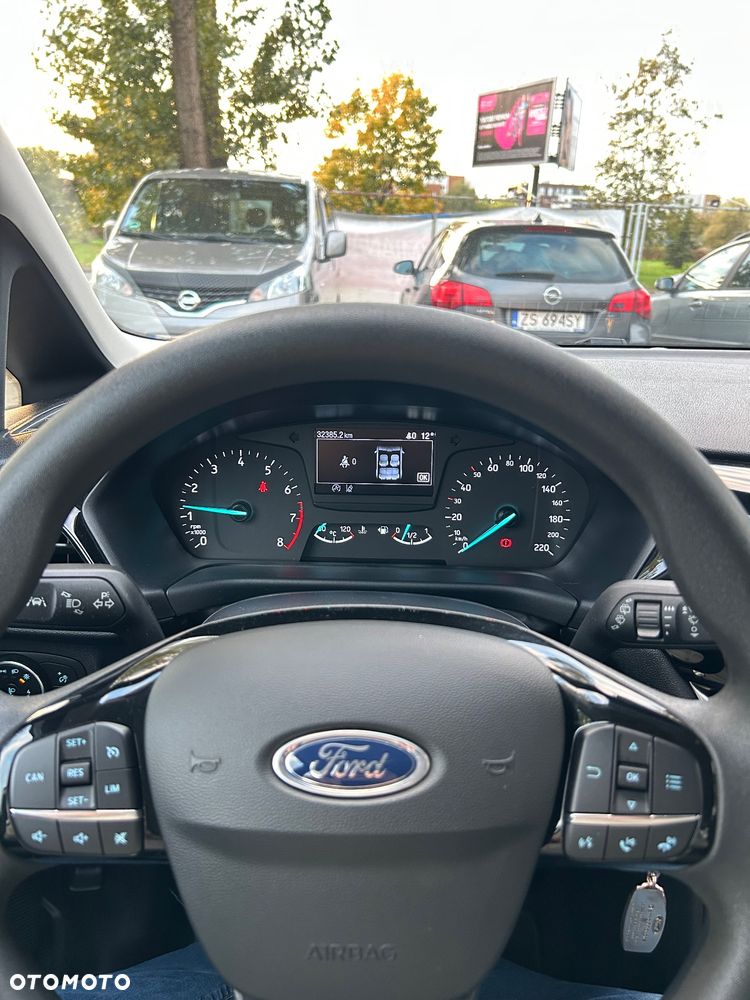 Ford Fiesta 1.1 Connected ASS - 8