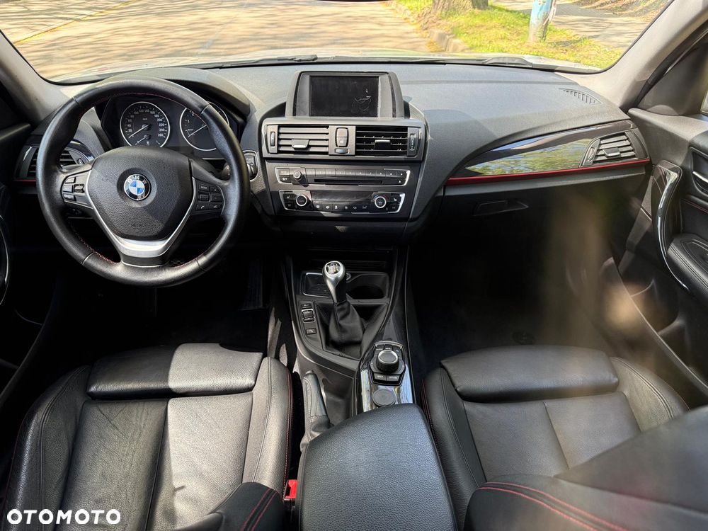BMW Seria 1 118i Sport Line - 17