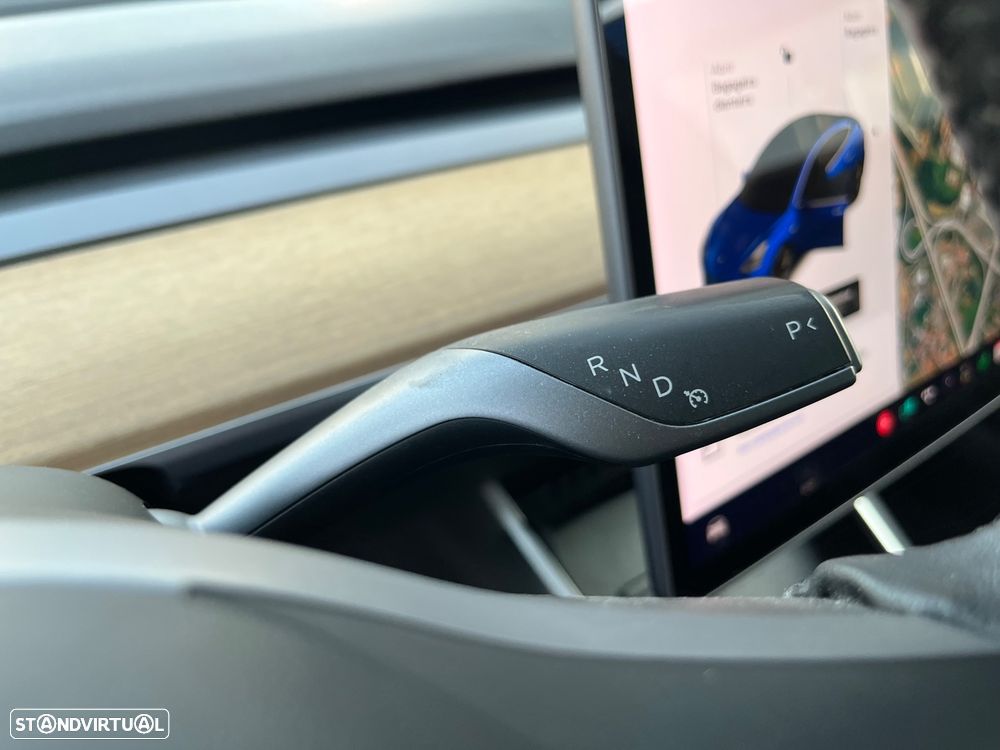 Tesla Model 3 Standard Range Plus RWD - 30