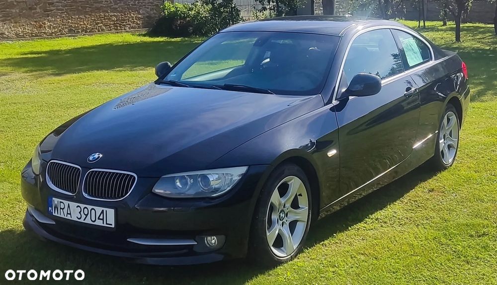 BMW Seria 3 325d Coupe - 2