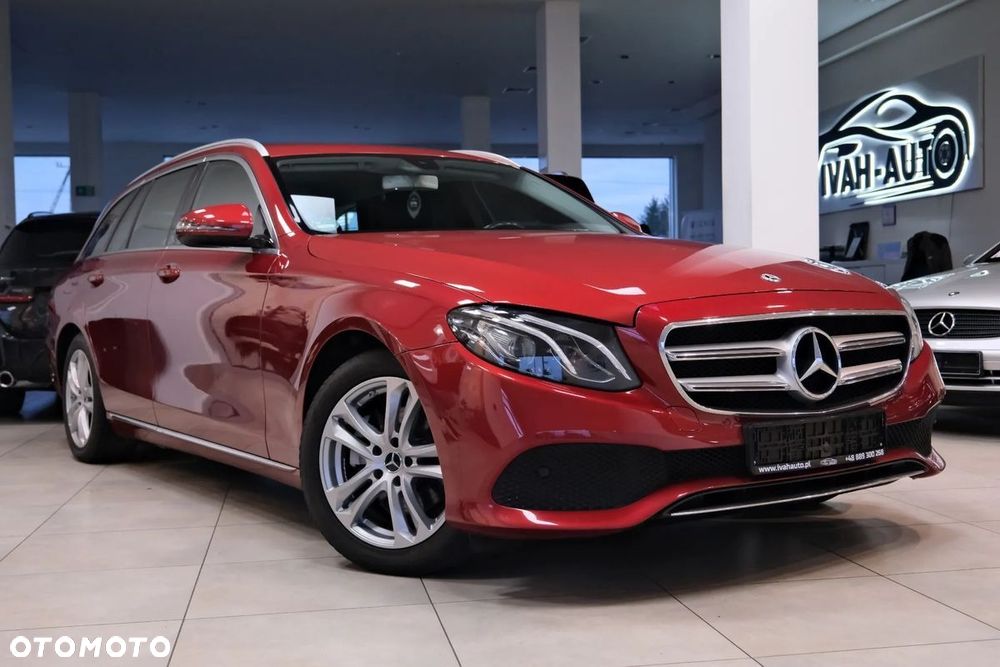 Mercedes-Benz Klasa E 220 d 9G-TRONIC Avantgarde - 4