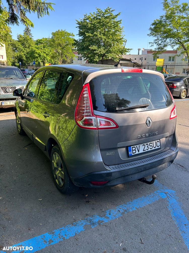 Renault Scenic - 11