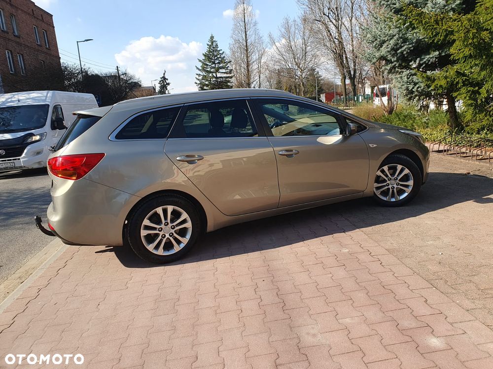 Kia Ceed 1.6 GDI Spirit - 35