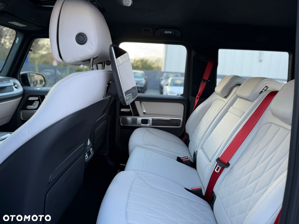 Mercedes-Benz Klasa G AMG 63 AMG Speedshift 9G-TRONIC - 12