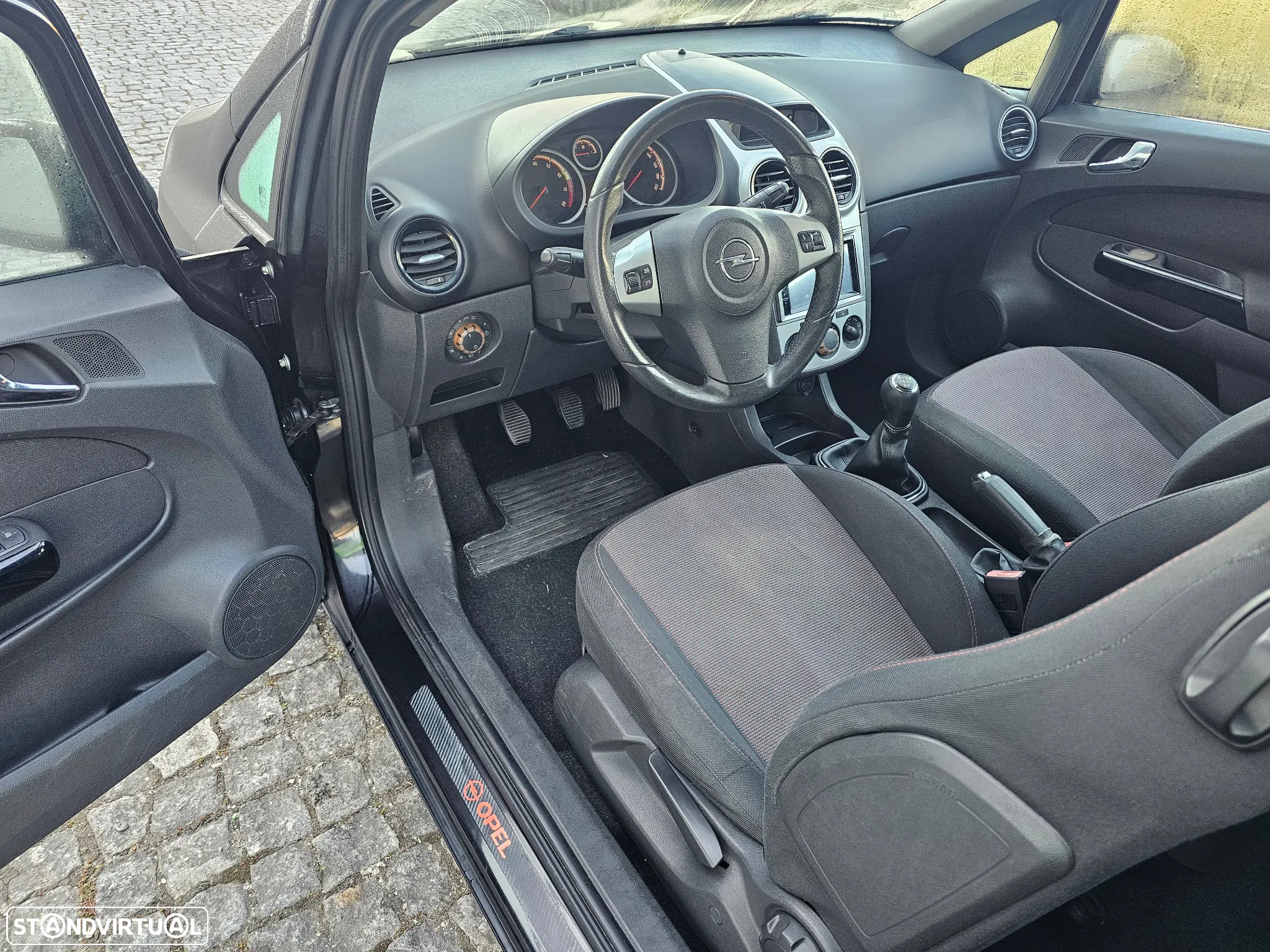 Opel Corsa GTC 1.2 - 12