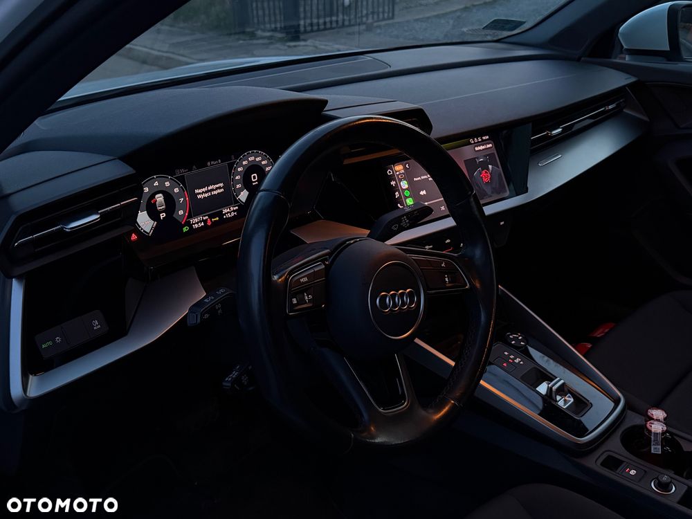 Audi A3 Limousine 1.5 TFSI Sport S tronic - 9