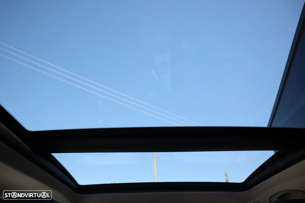 BMW 320 d Touring Aut. M Sport - 12