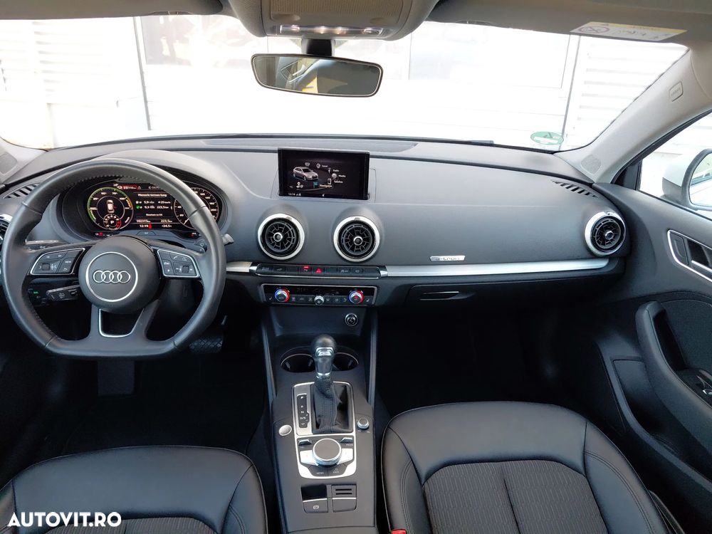 Audi A3 40 ack S tronic - 11