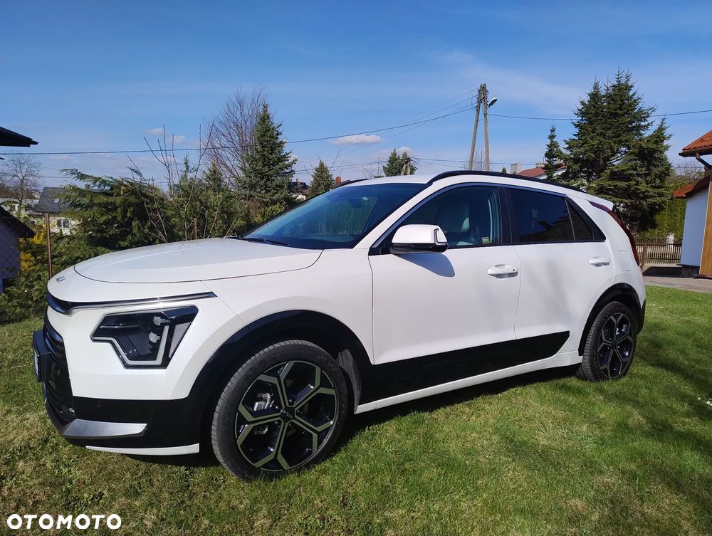 Kia Niro 1.6 GDI Hybrid Business Line - 32