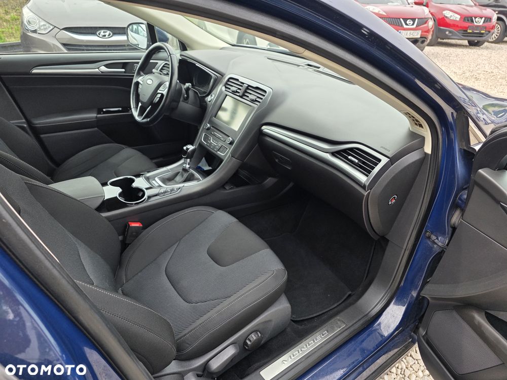 Ford Mondeo 2.0 TDCi STart-Stopp Titanium - 19