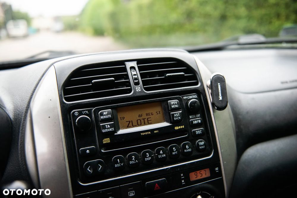 Toyota RAV4 1.8 VVT-i 4x2 - 33