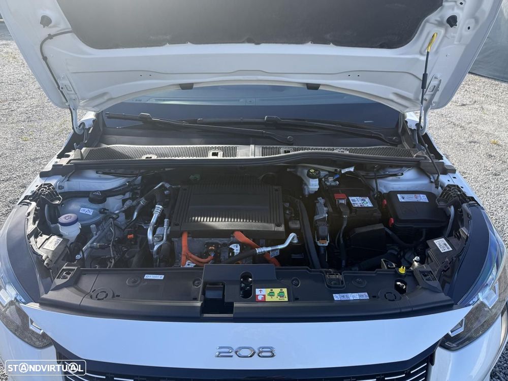 Peugeot e-208 50 kWh Allure - 47