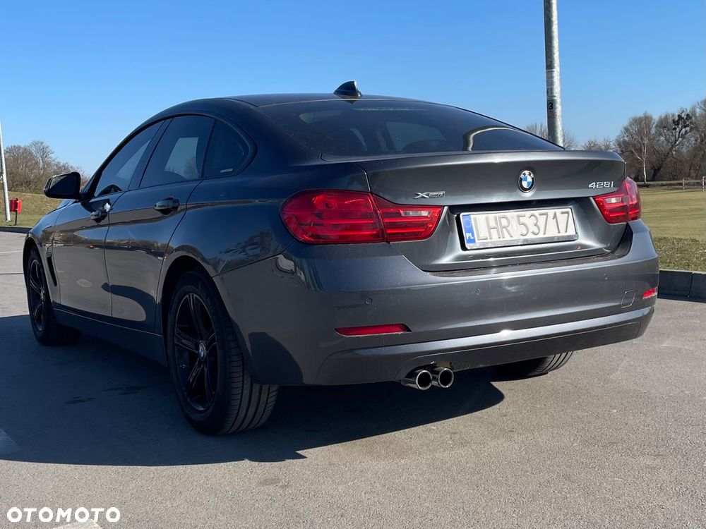 BMW Seria 4 428i xDrive Sport-Aut Sport Line - 4