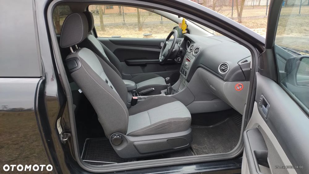 Ford Focus 1.8 Connection - 12