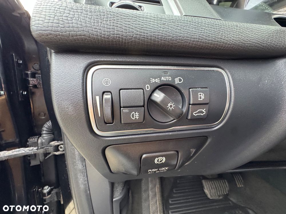 Volvo XC 60 - 22