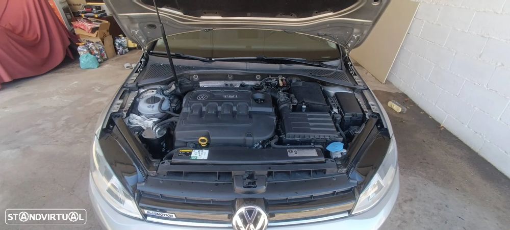 VW Golf Variant 1.6 TDi BlueMotion Confortline - 6
