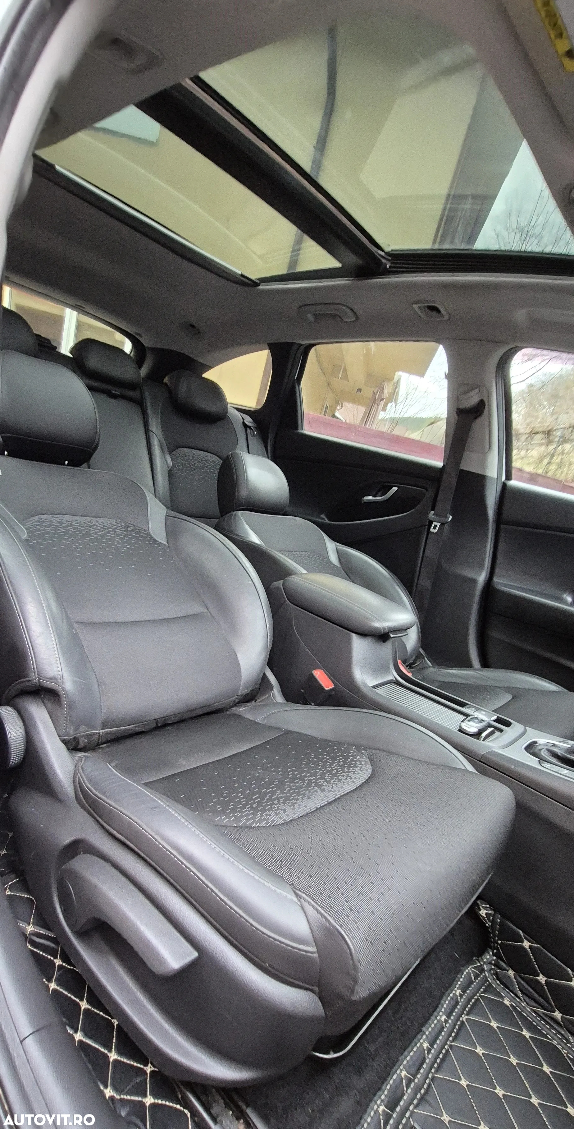 Hyundai i30 Kombi 1.6 CRDI DCT Passion Plus - 14