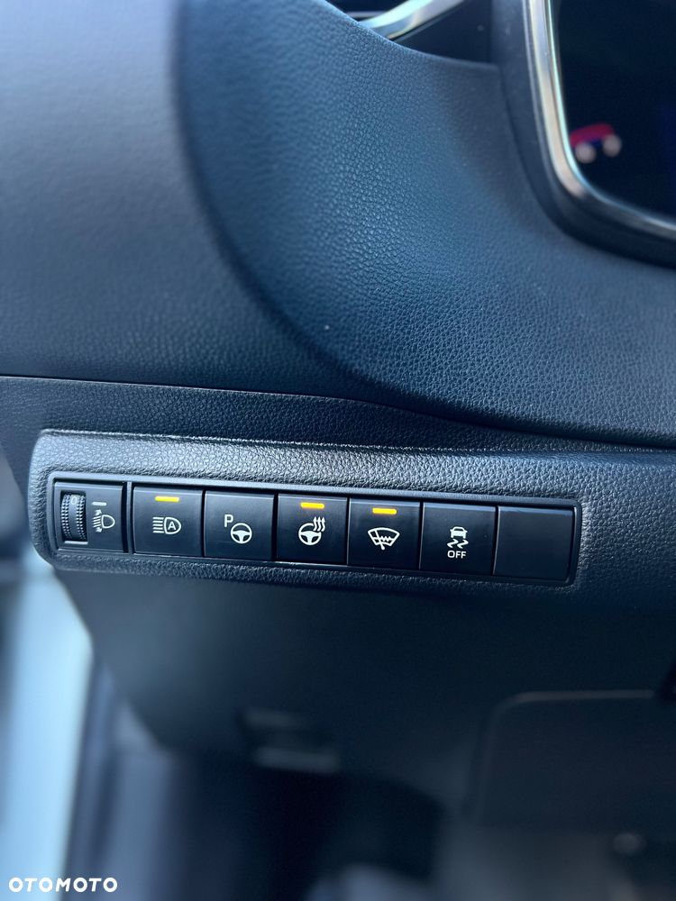 Suzuki Swace 1.8 Hybrid Premium Plus CVT - 27
