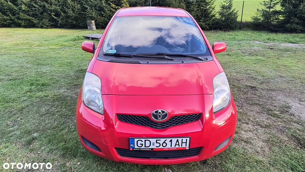 Toyota Yaris - 8