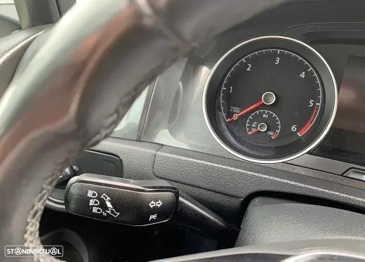 VW Golf - 17