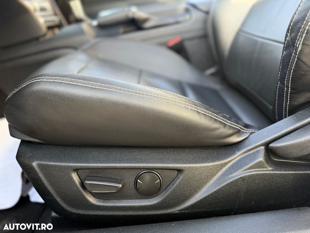 Ford Mustang Cabrio 2.3 Eco Boost - 15