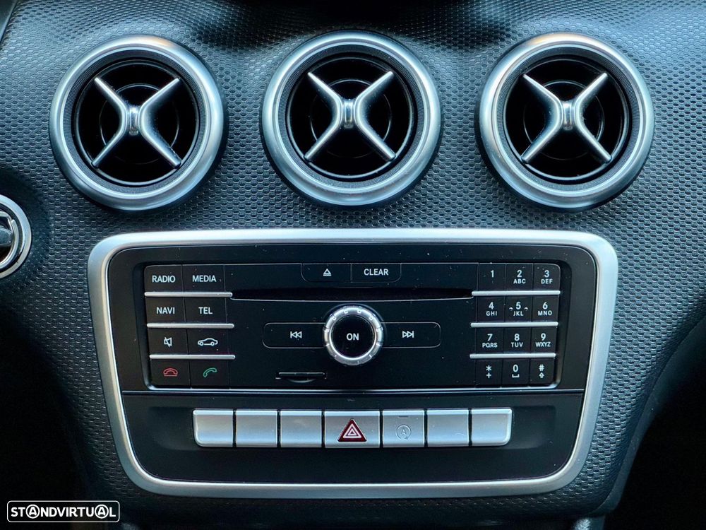 Mercedes-Benz A 180 d Urban - 35