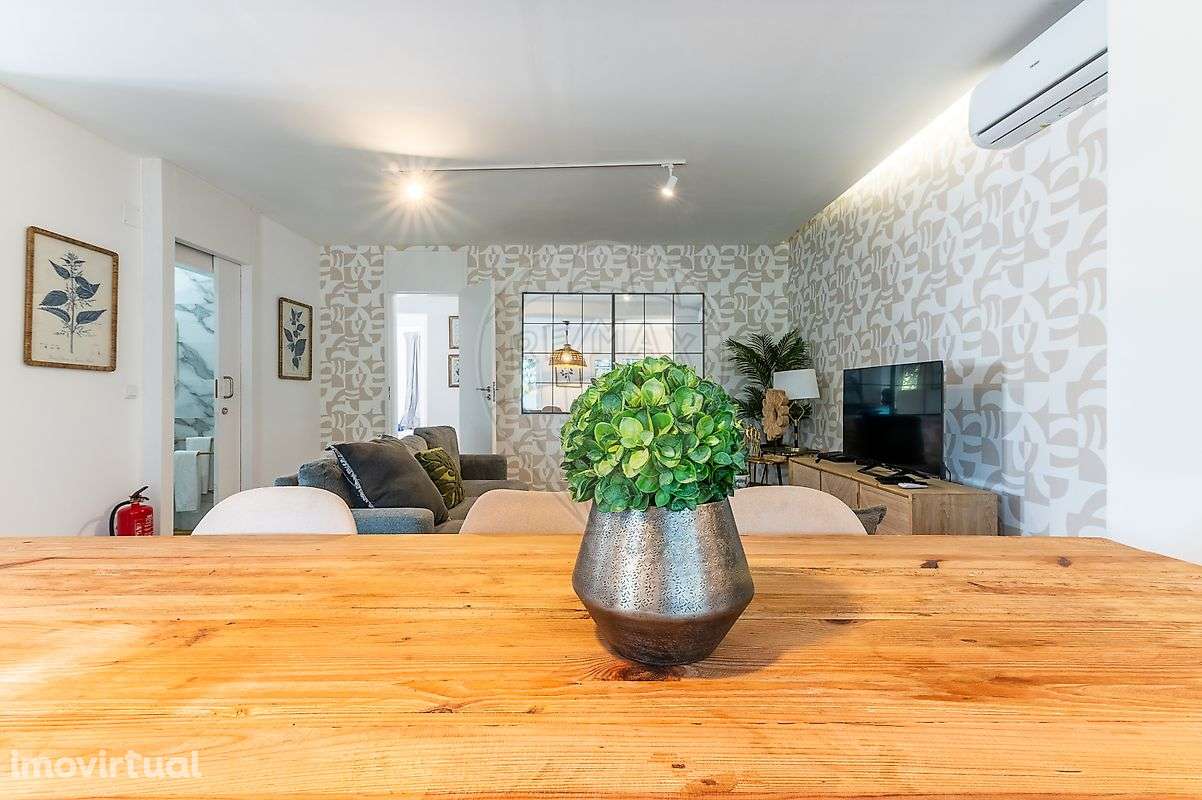 Moradia T8 para venda - Grande imagem: 2/38