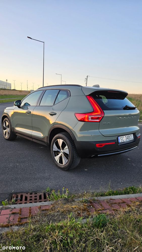 Volvo XC 40 B3 Plus Bright - 4