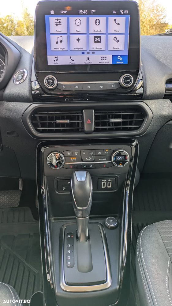 Ford EcoSport - 18