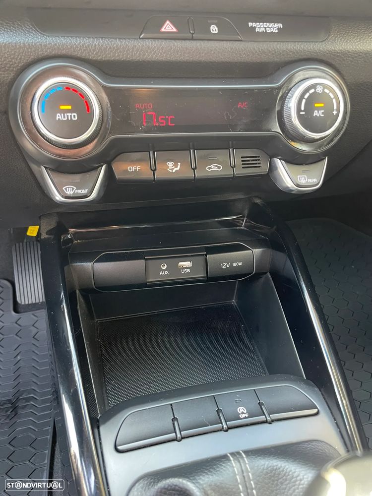 Kia Rio 1.2 CVVT Urban - 10
