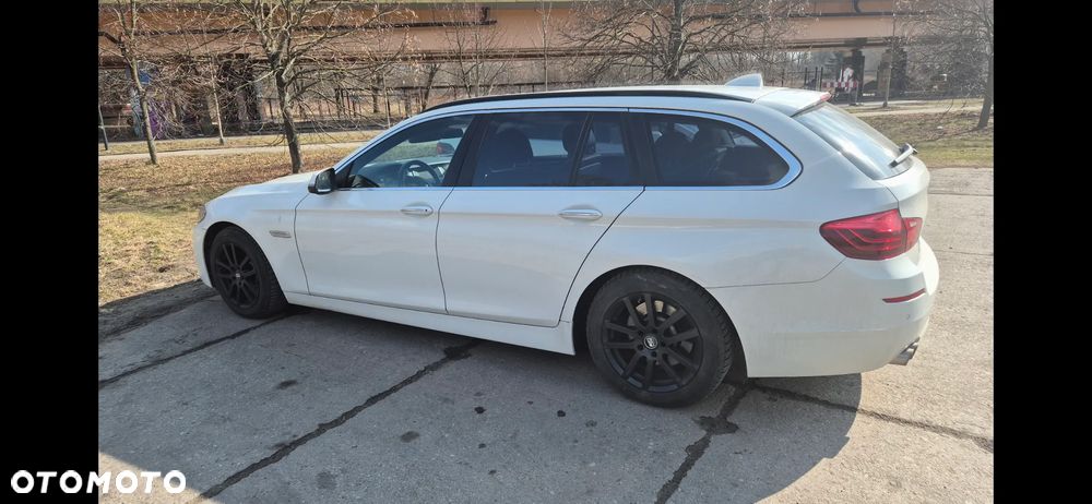 BMW Seria 5 520d - 7