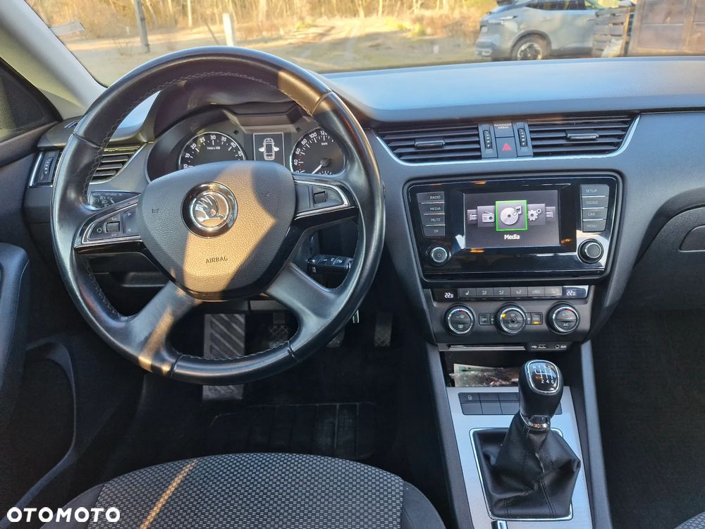 Skoda Octavia 2.0 TDI Style - 13