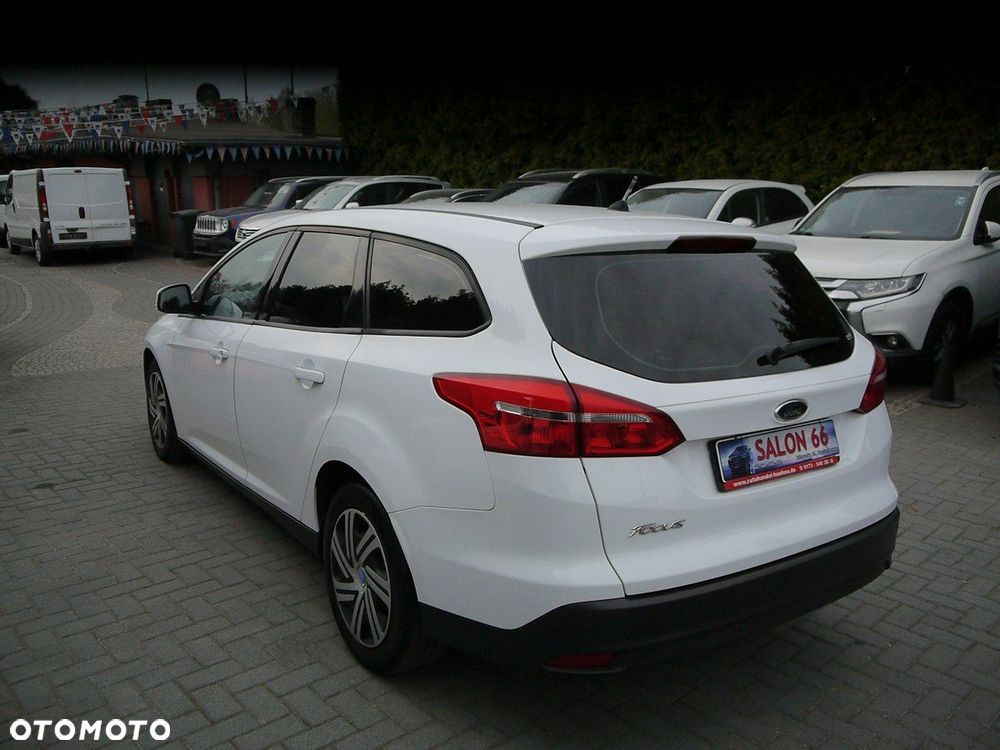 Ford Focus 1.5 EcoBlue Start-Stopp-System ACTIVE DESIGN - 6