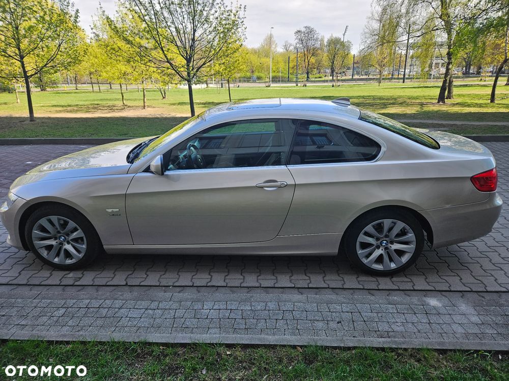 BMW Seria 3 - 18