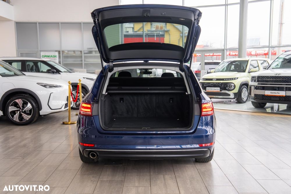 Audi A4 Avant 2.0 TDI DPF clean diesel multitronic Ambiente - 12