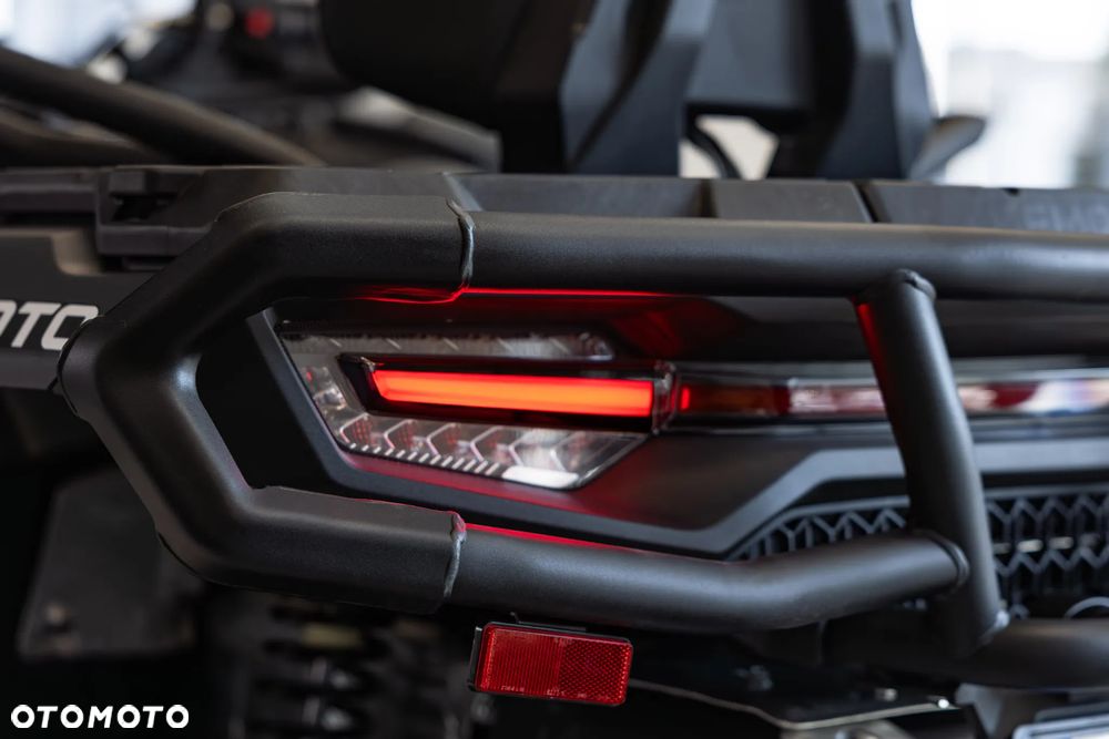 CFMoto CForce - 17