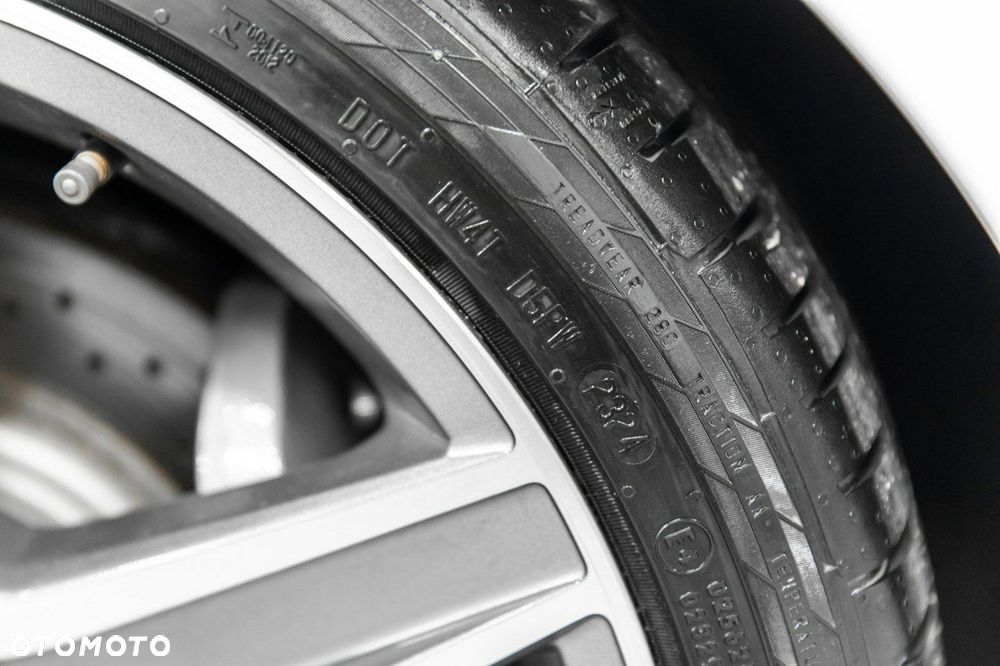 Mercedes-Benz Klasa C - 16