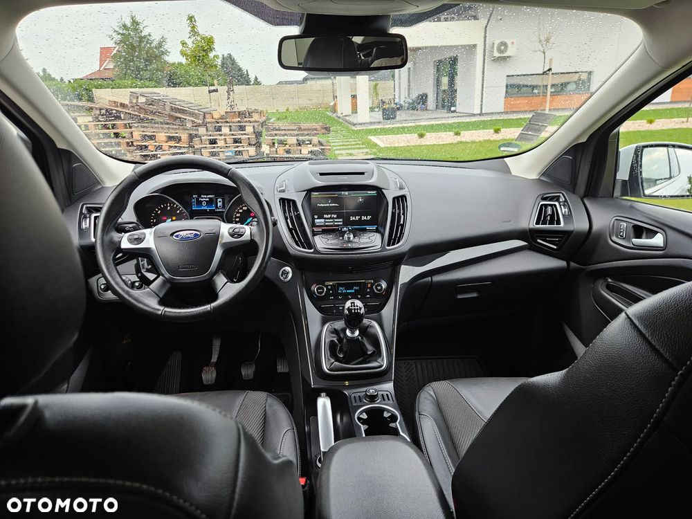 Ford Kuga 2.0 TDCi 4x4 Titanium - 36